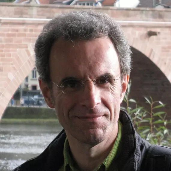 Volker Guckau - Portrait